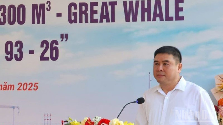 Ông Từ Minh Hùng, Giám đốc Công ty Đóng tàu Bạch Đằng. ndo_br_gen-h-z6890035763365-c30f280cd01eb8cbf67b13a2224ad0c8-7105.jpg