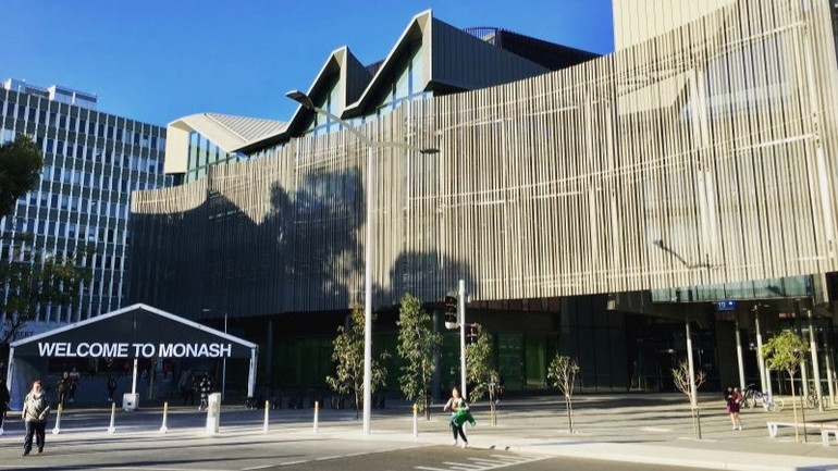 Monash University (Australien). clayton-building-21-9985.jpg