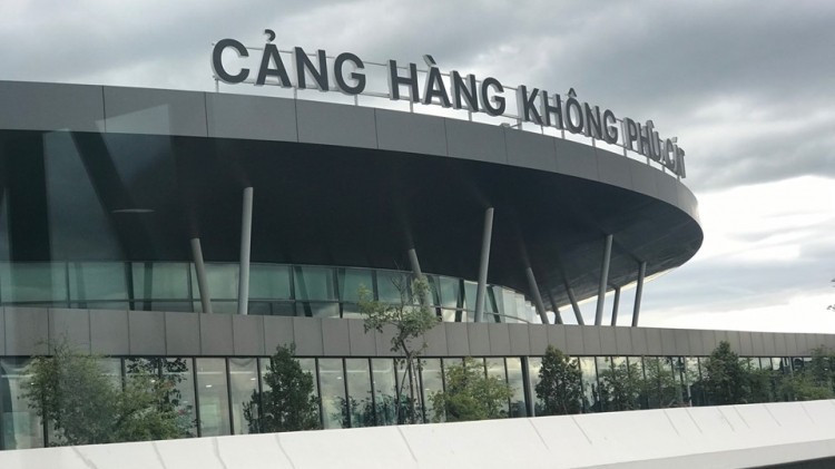 Ủy ban nhân dân tỉnh Bình Định đã có công văn đề nghị Cục Hàng không Việt Nam tăng cường các chuyến bay đêm đi/đến Cảng hàng không Phù Cát. san-bay-quy-nhon-3-3367.jpg