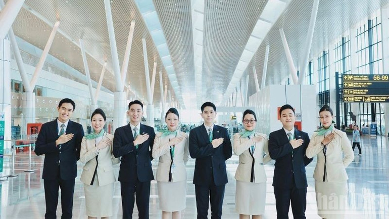 A Bamboo Airways új irányának megfelelő fejlődéséhez elengedhetetlen flottájának megerősítése és konszolidációja, tekintettel a vibráló és nagymértékben befektetett vietnami légiközlekedési piacra. ndo_br_a2-2952.jpg