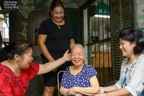 Câu lạc bộ Liên thế hệ tự giúp nhau - Hội Người cao tuổi Việt Nam.