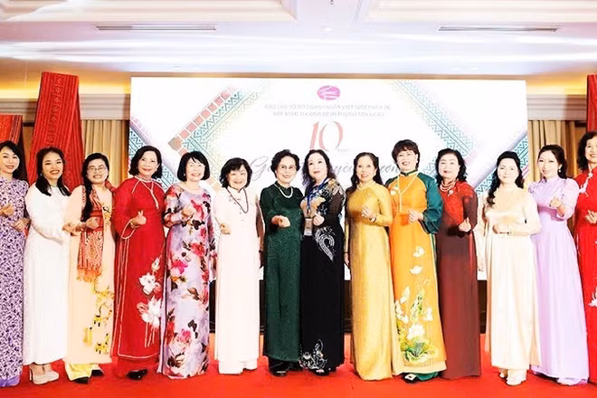 Phụ nữ Việt Nam ngày càng khẳng định vai trò quan trọng trong nền kinh tế.