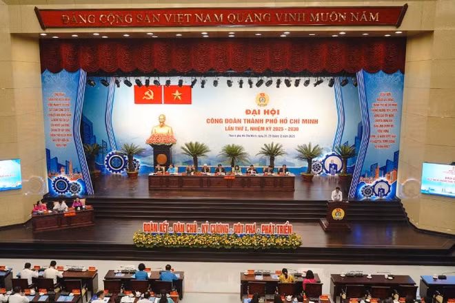650 đại biểu dự Đại hội Công đoàn Thành phố Hồ Chí Minh lần thứ I. (Ảnh: Thế Anh)