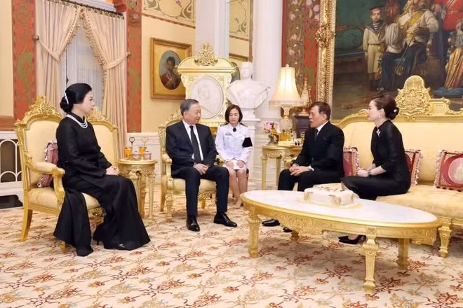 Tổng Bí thư, Chủ tịch nước Tô Lâm và Phu nhân Ngô Phương Ly hội kiến Nhà Vua Thái Lan Maha Vajiralongkorn và Hoàng hậu. (Ảnh: Hoàng gia Thái Lan)