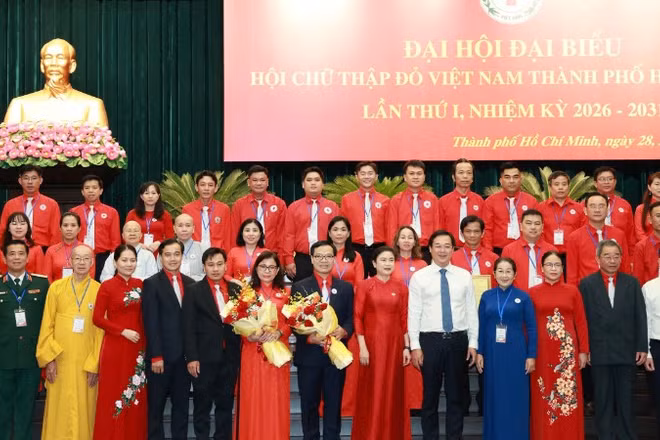 Ban Chấp hành Hội Chữ thập đỏ Thành phố Hồ Chí Minh lần thứ I, nhiệm kỳ 2026-2031 ra mắt Đại hội.