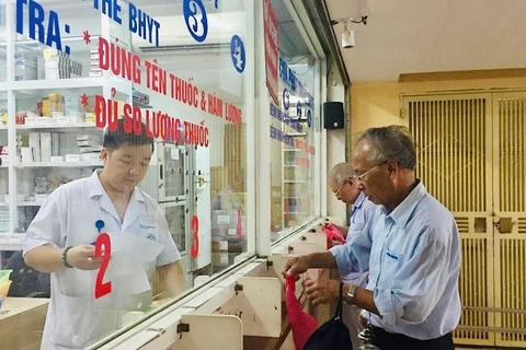 Cơ quan Bảo hiểm xã hội rà soát việc cấp thuốc ngoại trú trên 30 ngày, nhằm bảo đảm quyền lợi người tham gia bảo hiểm y tế.