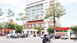 Tòa nhà Trung tâm Hành chính công thành phố Biên Hòa (cũ) được sắp xếp lại thành trụ sở của Trung tâm phục vụ hành chính công tỉnh Đồng Nai và một số đơn vị.