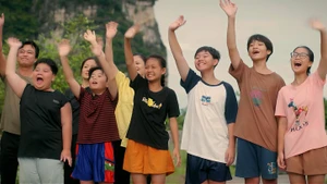 Cảnh trong phim "Cách em một milimet". (Ảnh: VFC)