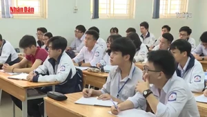 [Video] Không được trục lợi từ dạy thêm, học thêm