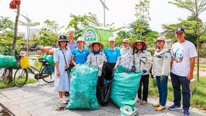 Tổ hợp tác nghề ve chai công nghệ, thu gom phế liệu hoạt động trên nhiều địa bàn của TP Huế.