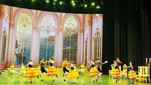 Cảnh trong vở ballet “Don Quixote” được trình diễn tối ngày 28/6.