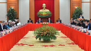 Quang cảnh Hội nghị các đồng chí nguyên lãnh đạo Đảng, Nhà nước góp ý kiến vào các dự thảo văn kiện trình Đại hội XIV diễn ra tại Trụ sở Trung ương Đảng, ngày 6/11/2024. (Ảnh: ĐĂNG KHOA)