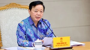 Phó Thủ tướng Trần Hồng Hà chủ trì buổi làm việc. (Ảnh: Minh Đức/TTXVN)