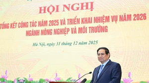 Thủ tướng Chính phủ Phạm Minh Chính phát biểu ý kiến chỉ đạo hội nghị. (Ảnh: TRẦN HẢI)