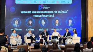 Các đại biểu, diễn giả phân tích, phản biện và đề xuất các hướng đi mới cho xuất bản số.