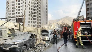 Thiệt hại ban đầu tại Iran sau các cuộc tấn công của Israel. Ảnh: EFE