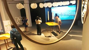 Tác phẩm tại triển lãm.