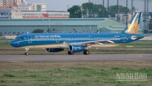 Chuyến bay VN837 của Vietnam Airlines hạ cánh tại Đà Nẵng để cấp cứu hành khách.