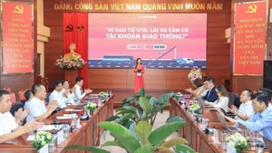 Quang cảnh Hội thảo “Vì sao từ 1/10, lái xe cần có tài khoản giao thông?", ngày 14/8.