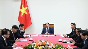 Thủ tướng Phạm Minh Chính điện đàm với Thủ tướng Vương quốc Campuchia Samdech Moha Bovor Thipadei Hun Manet.