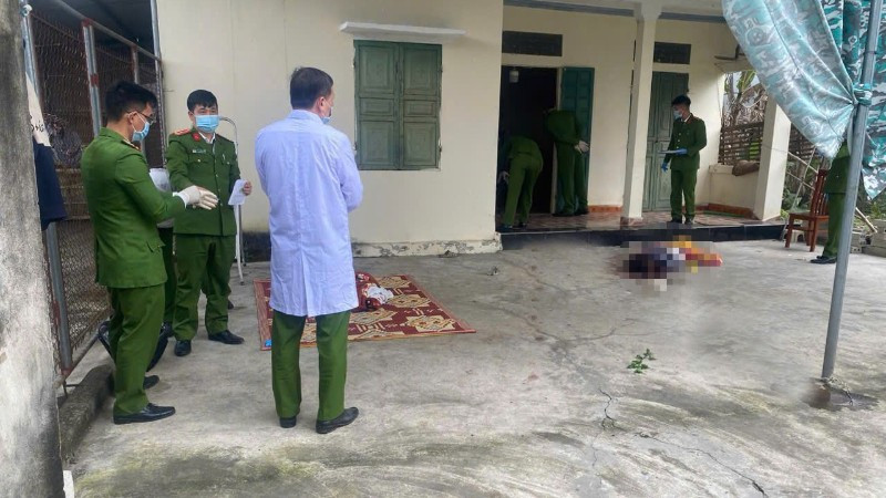 Hiện trường vụ việc tại nhà chị Đ.T.N, thuộc tổ dân phố Nam Tiến, phường Ngọc Sơn.