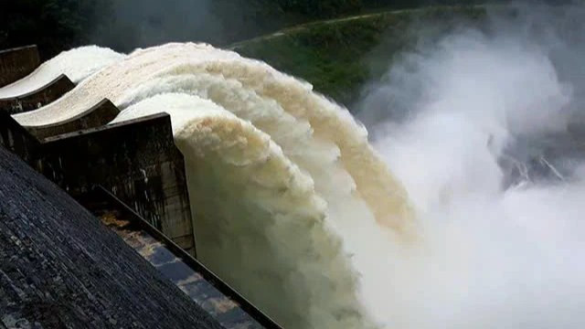 Hồ thủy điện Cẩm Thủy 1 sẽ xả lũ từ rạng sáng 26/8.