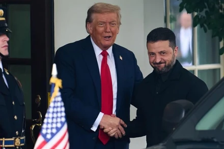 Tổng thống Mỹ gặp người đồng cấp Ukraine tại Nhà trắng. (Ảnh: TÂN HOA XÃ)