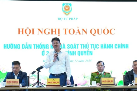 Thứ trưởng Tư pháp Nguyễn Thanh Tịnh phát biểu tại Hội nghị toàn quốc hướng dẫn thống kê, rà soát thủ tục hành chính ở 3 cấp chính quyền. (Ảnh: HT)