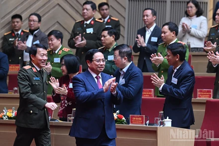 Thủ tướng Phạm Minh Chính đến dự hội nghị.