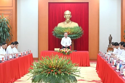 Tổng Bí thư Tô Lâm chủ trì làm việc với Đảng ủy Bộ Ngoại giao. (Ảnh: ĐĂNG KHOA)