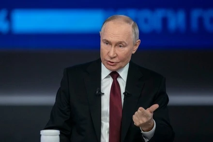 Tổng thống Nga Vladimir Putin phát biểu trong cuộc họp báo thường niên tại Moskva, Nga, ngày 19/12/2024. (Ảnh: TÂN HOA XÃ)