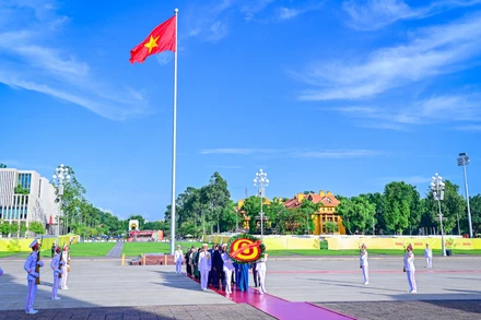 Quang cảnh lễ viếng.