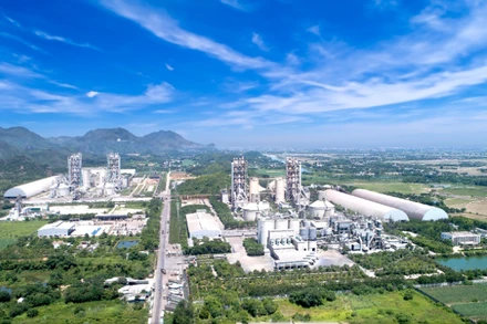 Toàn cảnh Nhà máy Xi-măng Long Sơn tại phường Bỉm Sơn, tỉnh Thanh Hóa.