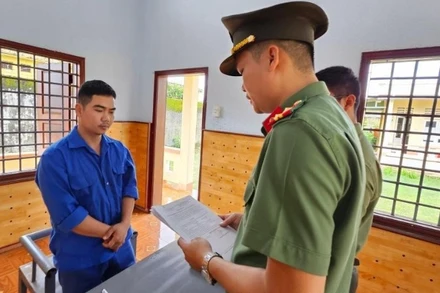 Một đối tượng liên quan đến đường dây lừa đảo bị Công an tỉnh Đắk Lắk phát hiện, bắt giữ.