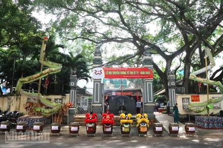 Đắk Lắk Đình Lạc Giao, Một Ngôi Đình Cổ Nằm Giữa Trung Tâm Phường Buôn Ma Thuột, Nơi Thờ Tự Đệ Nhất Khai Quốc Công Thần Đào Duy Từ, Người Được Triều Đình Nhà Nguyễn Ra Chiếu Sắc Phong Làm Thần Hoàng Làng Lạc Giao Vào Năm 1932.