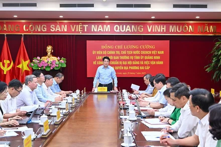 Chủ tịch nước Lương Cường làm việc với Ban thường vụ Tỉnh ủy Quảng Ninh.
