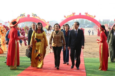 Phó Thủ tướng Chính phủ Phạm Thị Thanh Trà dự Lễ khởi công Dự án Khu công nghiệp Quế Võ II - Giai đoạn 2, tỉnh Bắc Ninh.