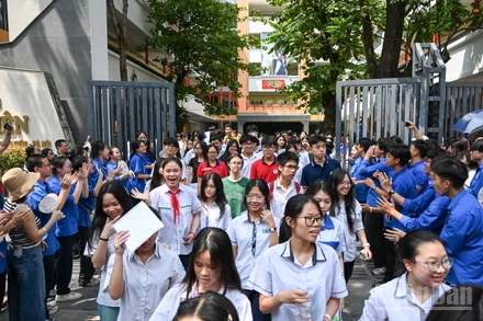 Thí sinh tại Kỳ thi tuyển sinh vào lớp 10 Hà Nội năm 2025 (Ảnh: THẾ ĐẠI)