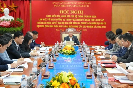 Đồng chí Đỗ Văn Chiến, Ủy viên Bộ Chính trị, Phó Chủ tịch Thường trực Quốc hội làm Trưởng đoàn, chủ trì buổi làm việc với Ban Thường vụ Tỉnh ủy Bắc Ninh.