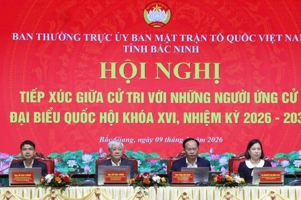 Đồng chí Đỗ Văn Chiến và các ứng cử viên Đại biểu Quốc hội khóa XVI, nhiệm kỳ 2026-2031 tại đơn vị bầu cử số 3, tỉnh Bắc Ninh.