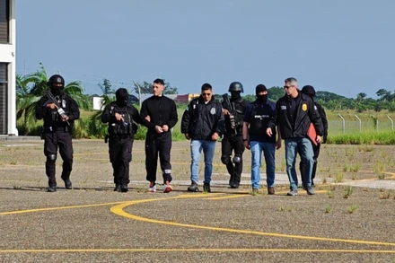 Sebastian Marset được chuyển đến trại tạm giam vào ngày 13/3. Ảnh: Cảnh sát Bolivia