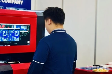 AI giúp kết nối mạng lưới thông minh, nơi dữ liệu, quy trình và con người vận hành thống nhất. (Ảnh: HNV)