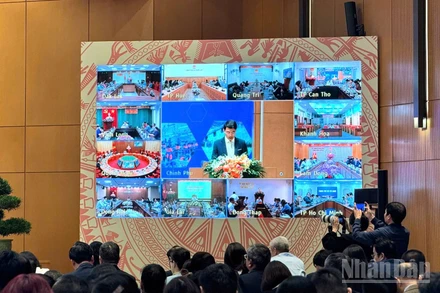 Diễn đàn diễn ra với hai hình thức trực tiếp và trực tuyến. (Ảnh: PV)