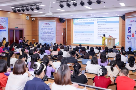 Vitamin K2 từng bị xem nhẹ vì thường bị nhầm lẫn với vitamin K1 có vai trò trong quá trình đông máu.