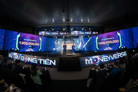 Chương trình Vũ trụ Đồng tiền - The Moneyverse 2025 gắn liền với xu hướng chuyển đổi số và định hướng Bình dân học vụ số của Chính phủ.