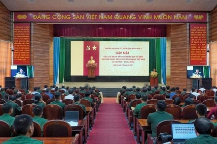 Quang cảnh buổi gặp mặt.