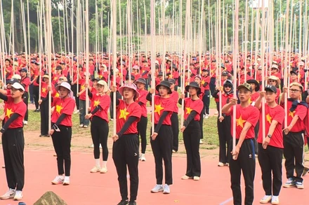 1.200 sinh viên chính thức và 100 dự bị của Đại học Thể dục thể thao Bắc Ninh hăng say tập luyện, sẵn sàng cho sự kiện trọng đại của đất nước.