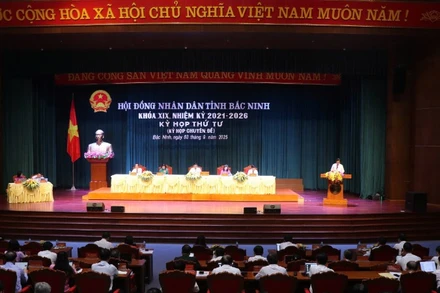 Quang cảnh kỳ họp.