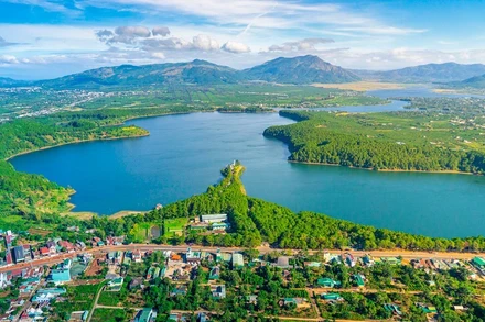 Gia Lai công bố danh mục khoảng 170 dự án kêu gọi đầu tư.