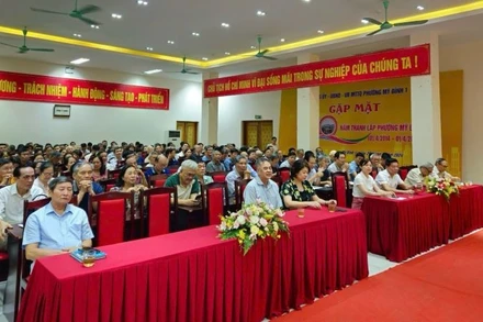 Việc cho thôi làm Trưởng thôn, Tổ trưởng tổ dân phố được quyết định tại cuộc họp của cộng đồng dân cư. (Ảnh: CTV)